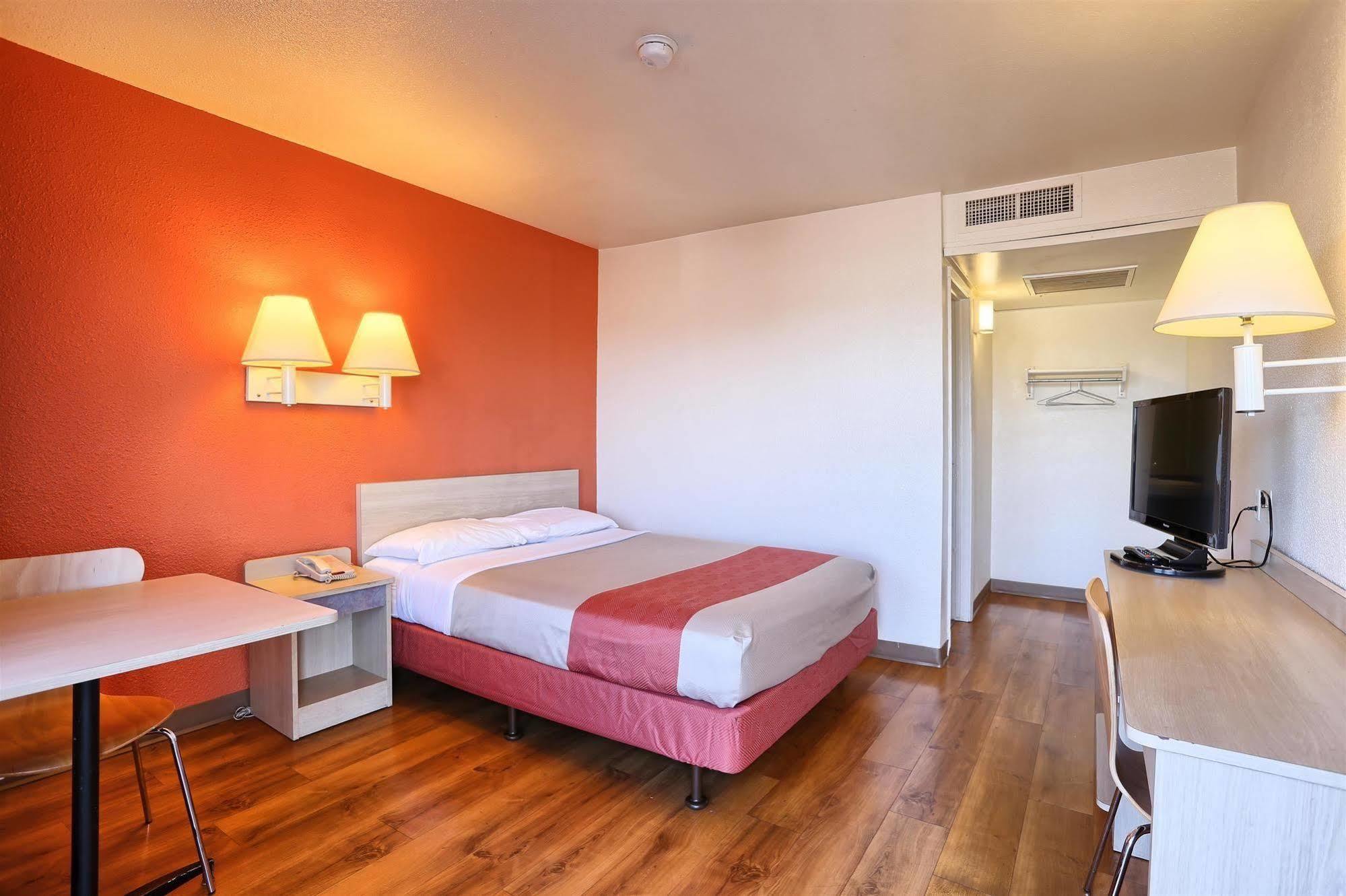 Motel 6-Pittsburg, Ca Εξωτερικό φωτογραφία